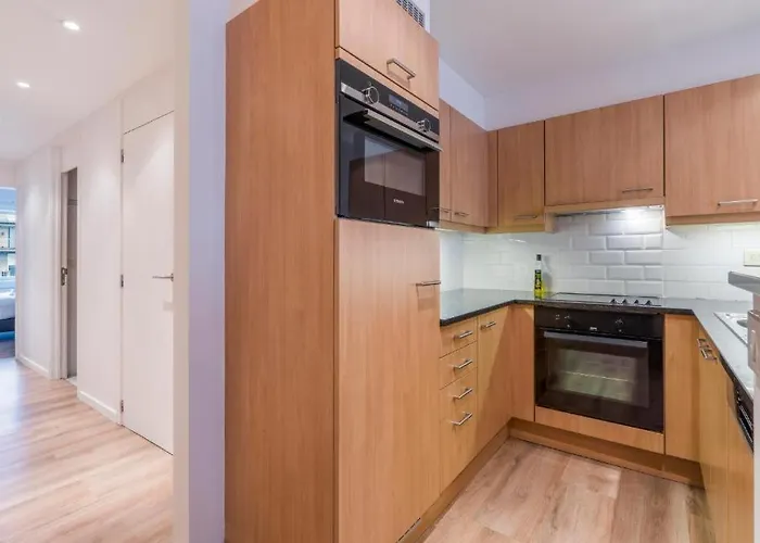 Luxe 2-slaapkamerappartement Met Terras In Apartment *